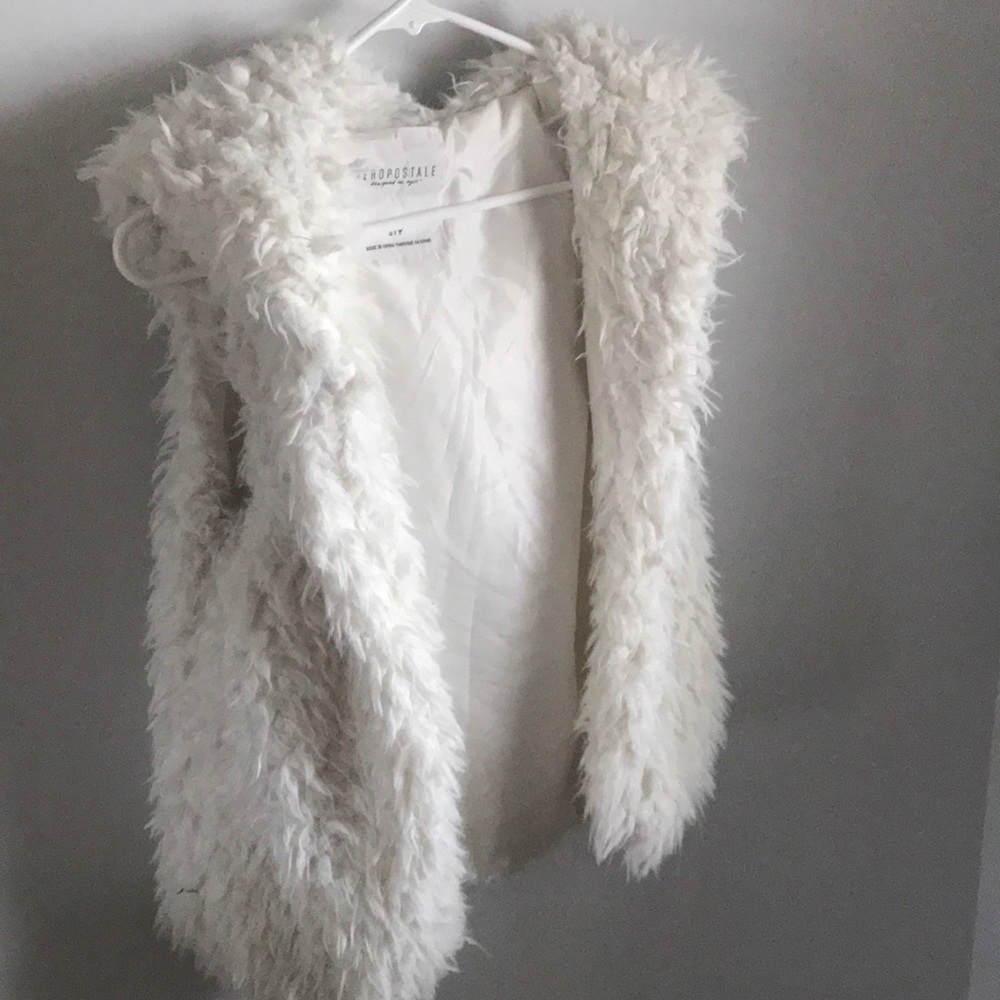 Aeropostale small hooded vest